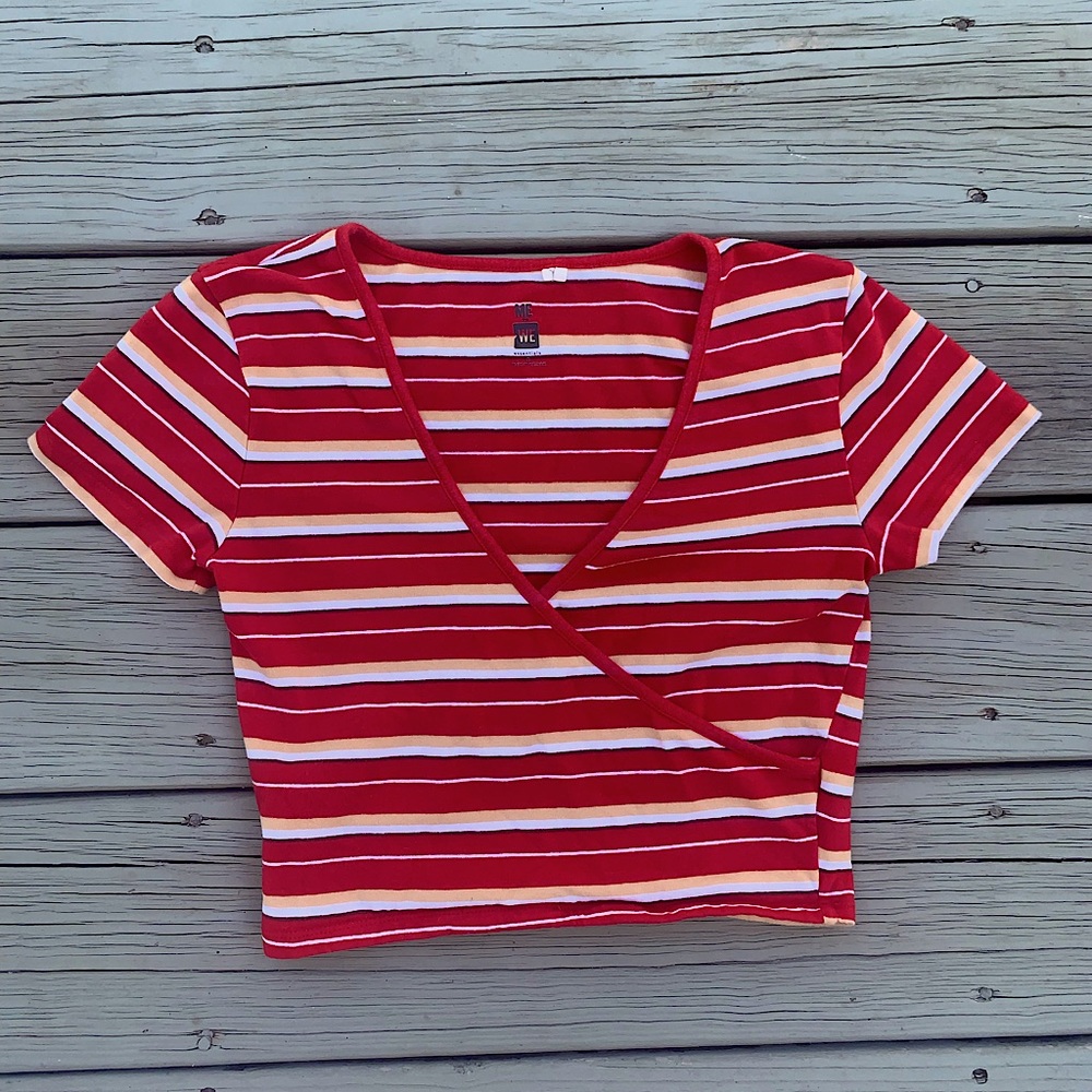 Low cut Striped Crop Top
